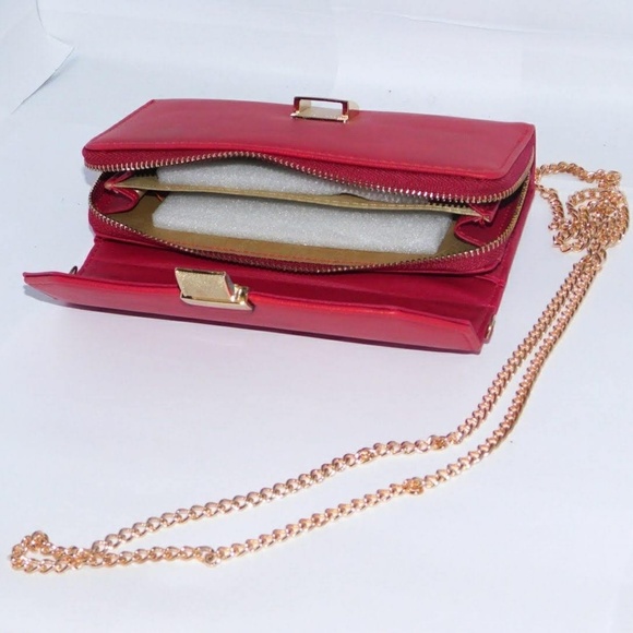 Wallets/Wristlets Galore - Picture 2 of 8